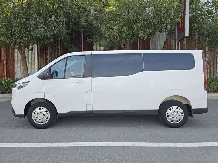 Maxus V70, 2024 — фото 7 из 9