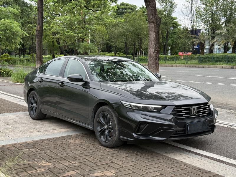 Honda Accord, 2025 — фото 3 из 12