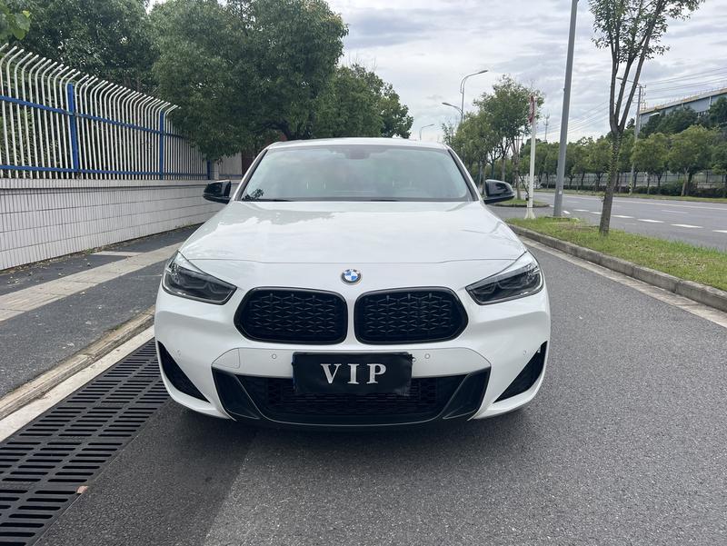 BMW X2, 2023 — фото 2 из 10