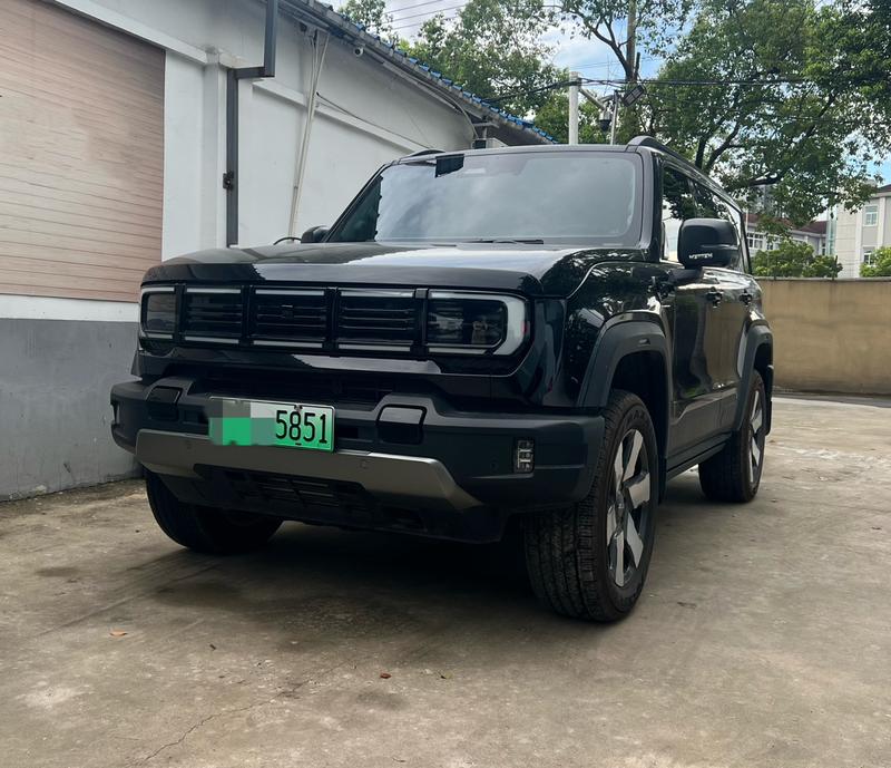 BAIC Beijing BJ40 Hybrid, 2025 — купить в Туле под ключ