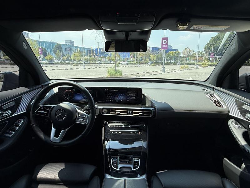 Mercedes-Benz EQC, 2023 — фото 8 из 12