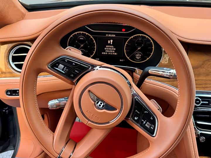 Bentley Flying Spur Hybrid, 2024 — фото 4 из 9