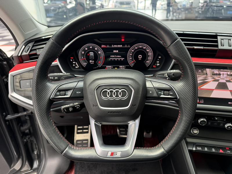 Audi Q3 Sportback, 2021 — фото 9 из 12