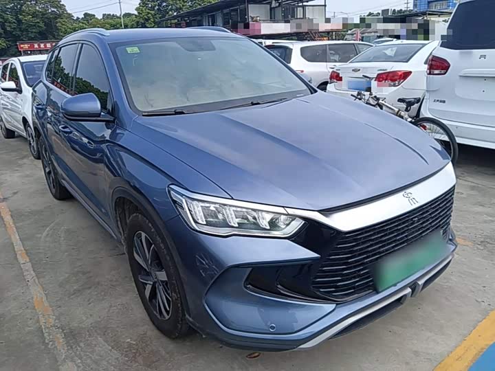 BYD Song Pro Hybrid, 2024 — фото 4 из 9