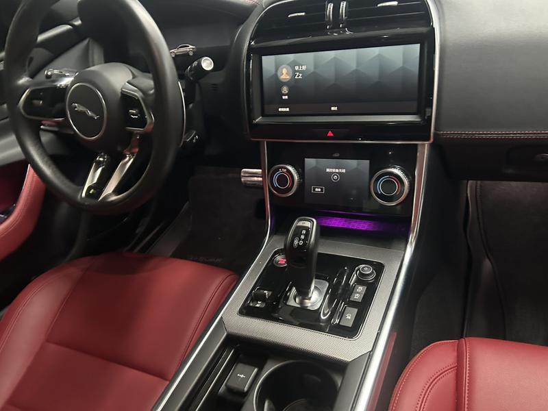 Jaguar XE L, 2023 — фото 7 из 12