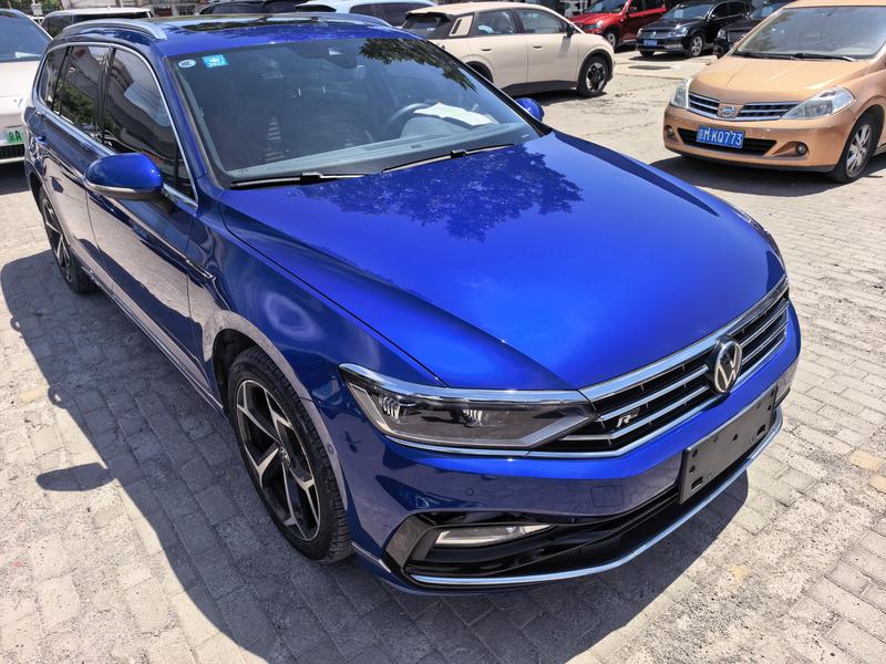 Volkswagen Passat Variant, 2023 — фото 2 из 12