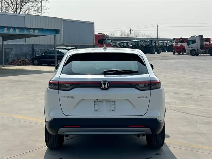 Honda Vezel, 2023 — фото 5 из 9