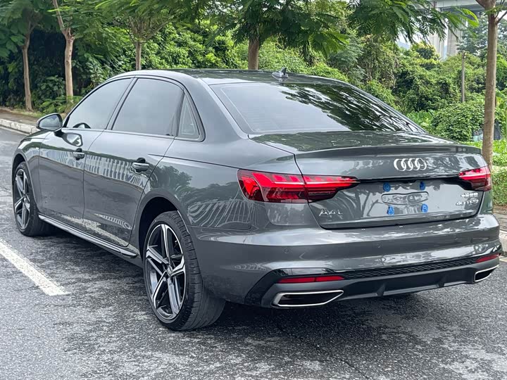 Audi A4L, 2025 — фото 4 из 9
