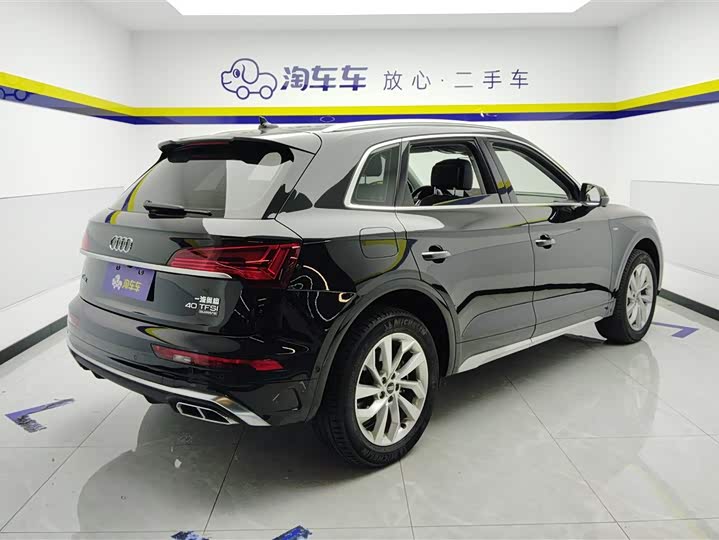 Audi Q5L, 2022 — фото 3 из 9