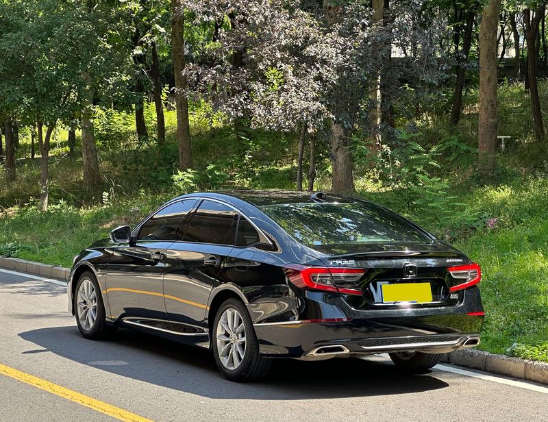 Honda Accord, 2022 — фото 3 из 12