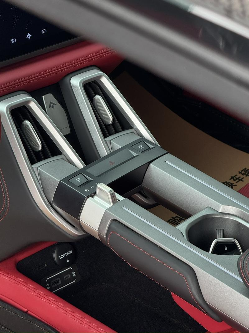 GAC Hyptec SSR, 2025 — фото 11 из 12