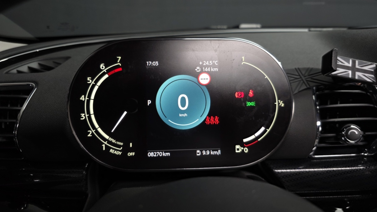 Mini Clubman, 2024 — фото 8 из 12