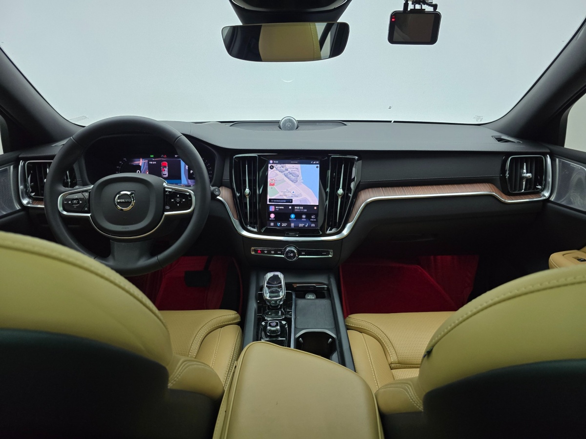 Volvo V60, 2024 — фото 6 из 12