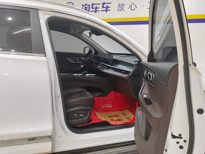 Chery Tiggo 8 Pro, 2022 — фото 8 из 9