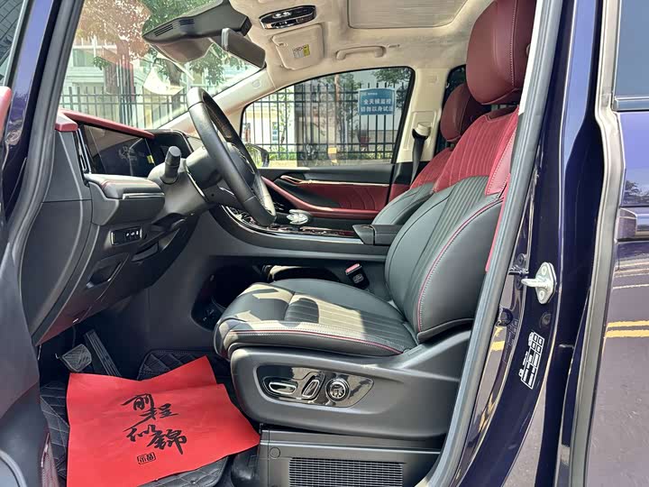 GAC Trumpchi E9, 2025 — фото 8 из 9