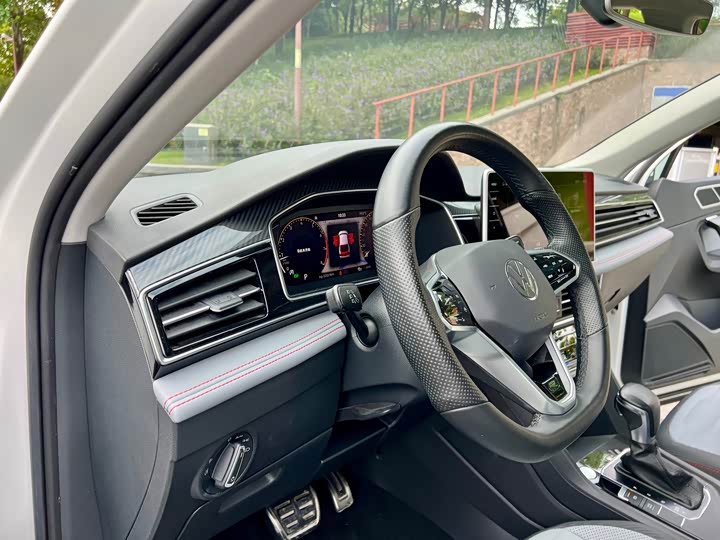 Volkswagen Tiguan X, 2021 — фото 8 из 12