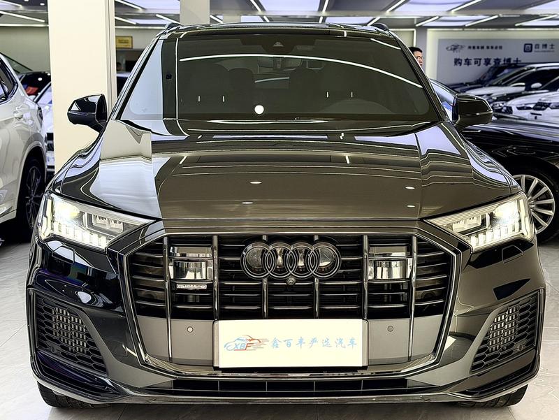 Audi Q7, 2023 — фото 2 из 11