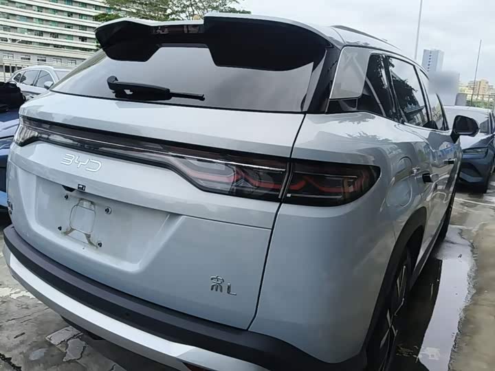 BYD Song L DM-i Hybrid, 2024 — фото 7 из 9