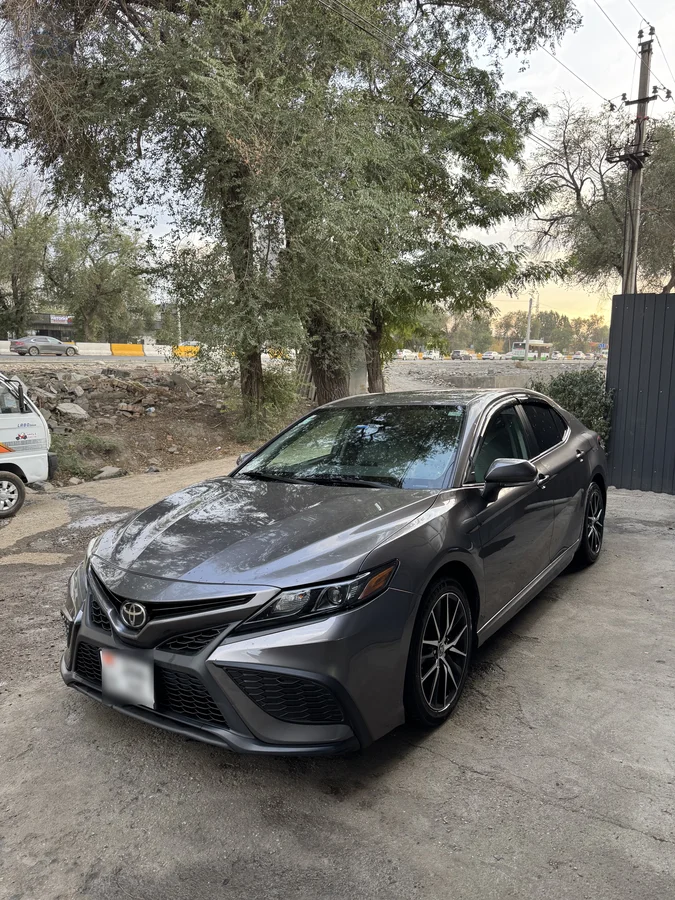Toyota Camry, 2022
