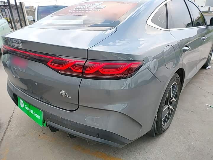 BYD Qin L, 2024 — фото 8 из 9