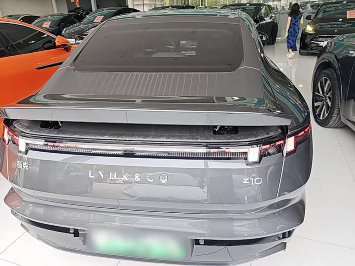 Lynk & Co Z10, 2025 — фото 6 из 9