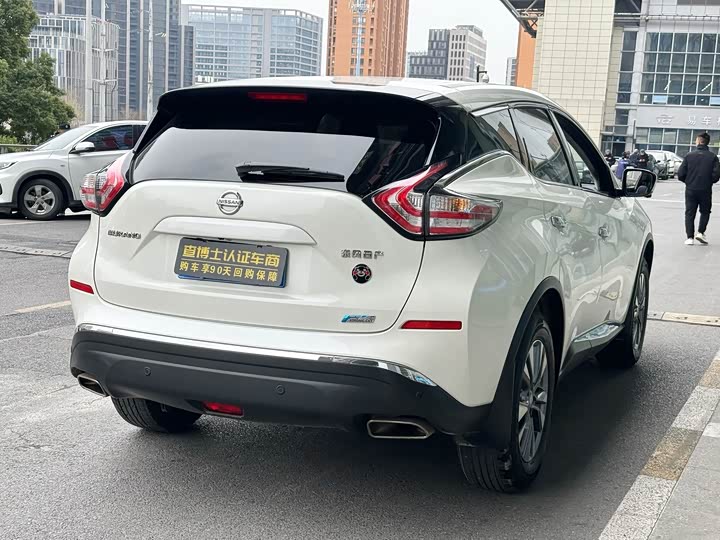 Nissan Murano, 2022 — фото 6 из 9