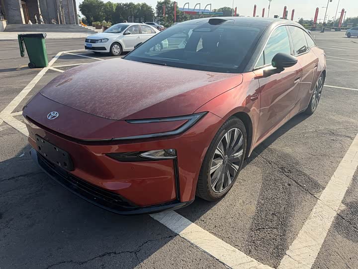 Toyota bZ7, 2026 — купить в Орле под ключ