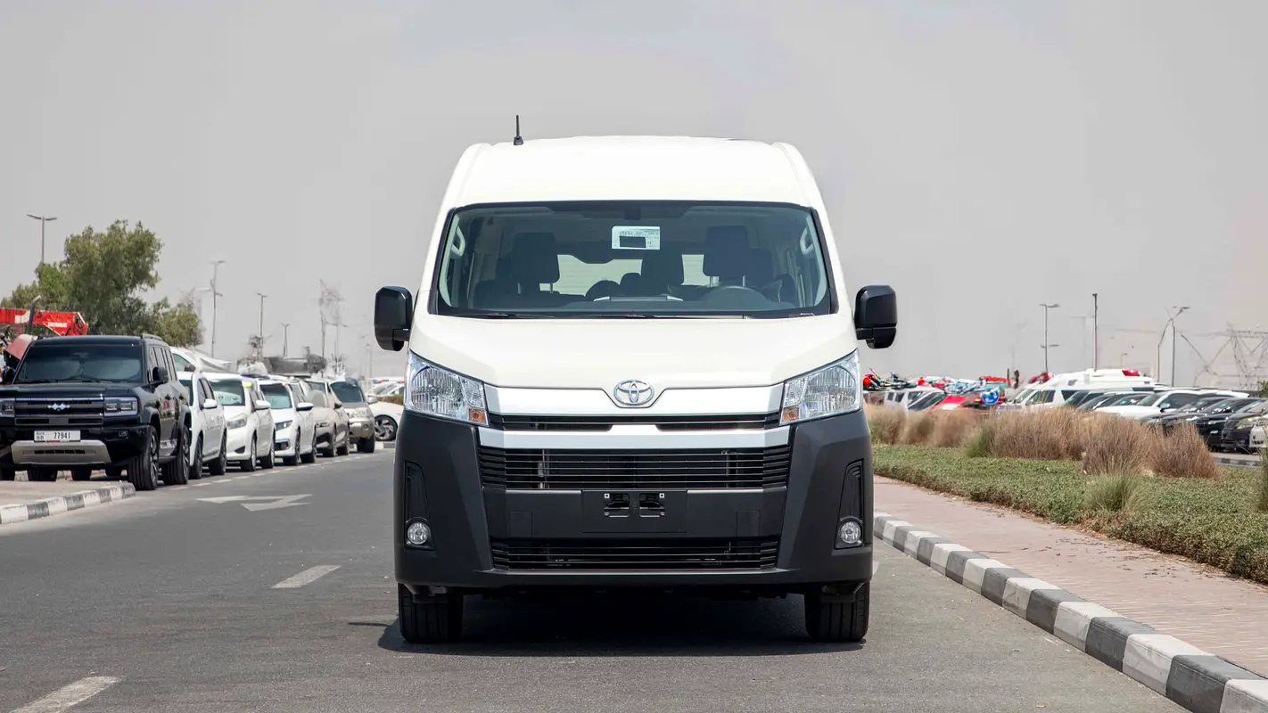 Toyota Hiace, 2026 — фото 2 из 10