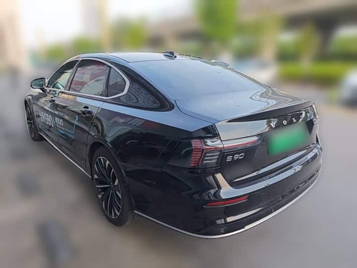 Volvo S90 Hybrid, 2025 — фото 9 из 9