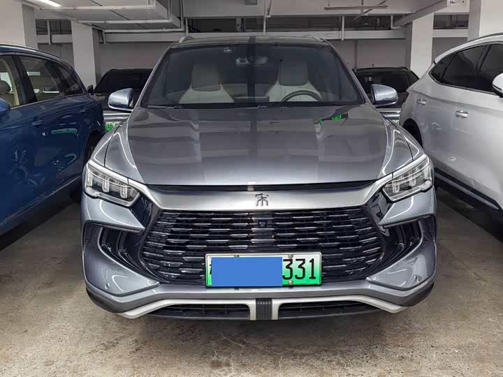BYD Song Pro Hybrid, 2024 — фото 2 из 9
