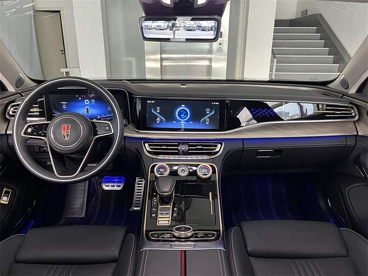 Hongqi H9, 2023 — фото 6 из 9