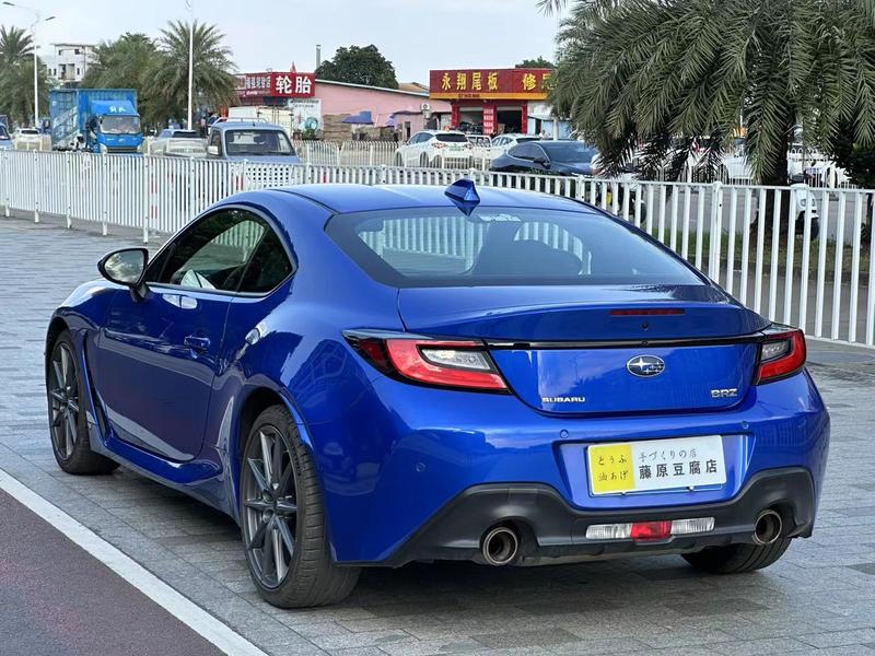 Subaru BRZ, 2022 — фото 4 из 8