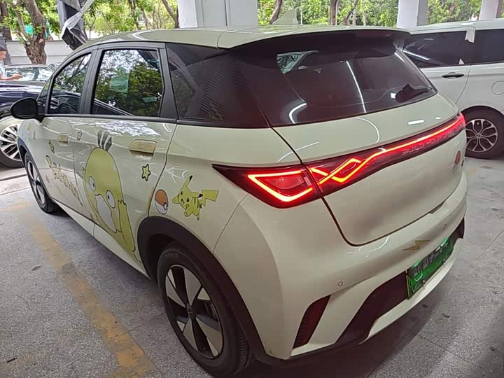 BYD Dolphin, 2023 — фото 5 из 9