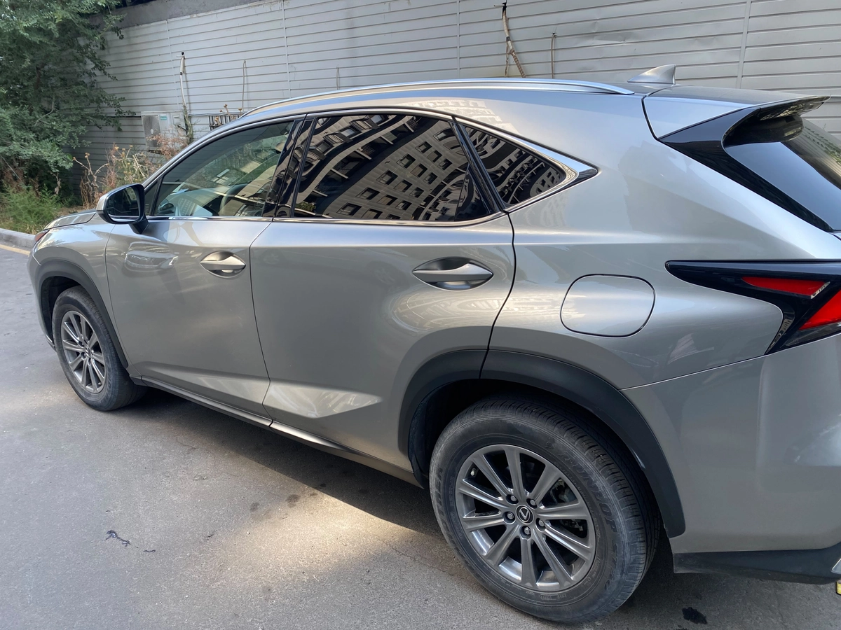 Lexus NX, 2021 — фото 4 из 12