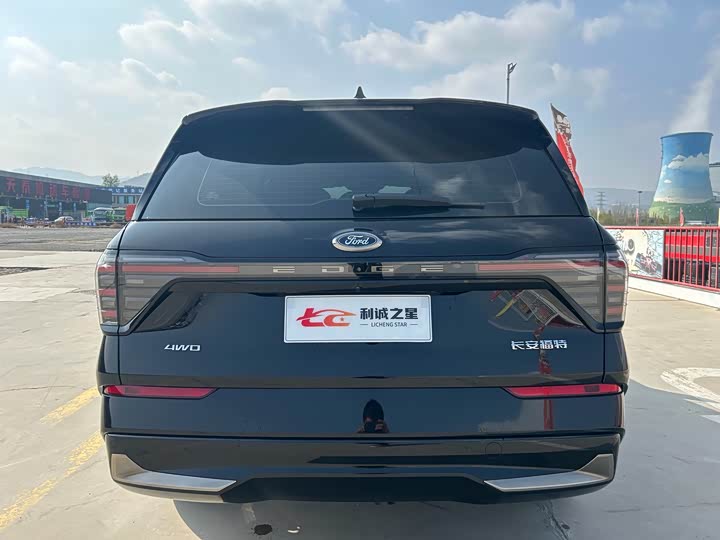 Ford Edge, 2024 — фото 6 из 12