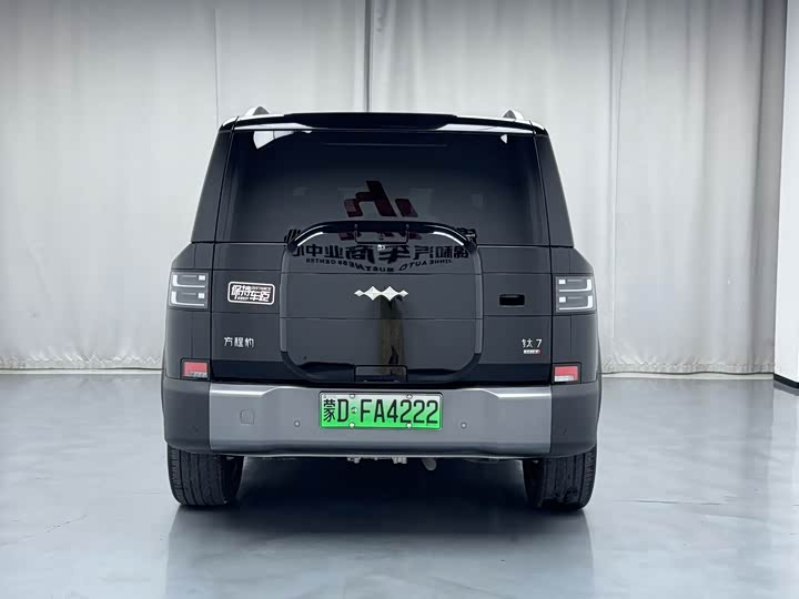 BYD FangChengBao Titanium 7 (Tai 7), 2025 — фото 6 из 9