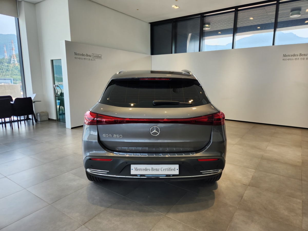 Mercedes-Benz EQA, 2025 — фото 7 из 12
