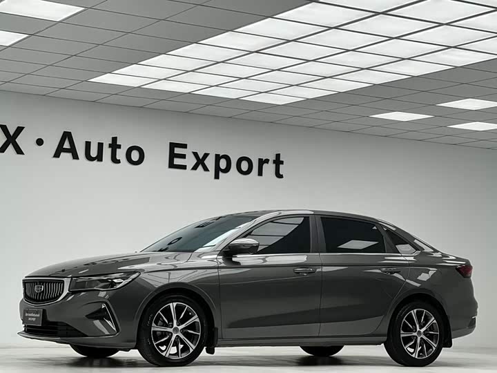 Geely Emgrand, 2021 — фото 7 из 9
