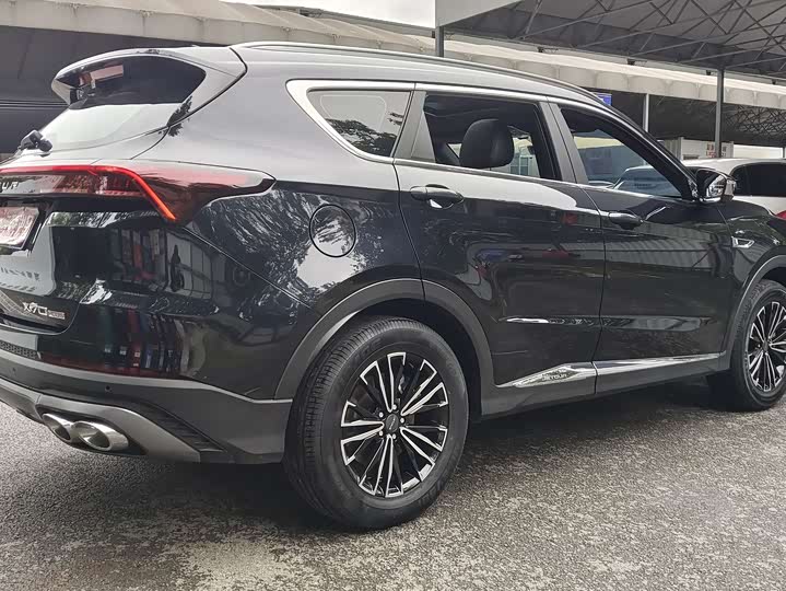 Jetour X70 Plus, 2022 — фото 5 из 9