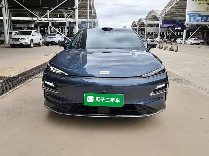 Geely Galaxy Starshine 8 EM-i, 2025 — фото 3 из 9