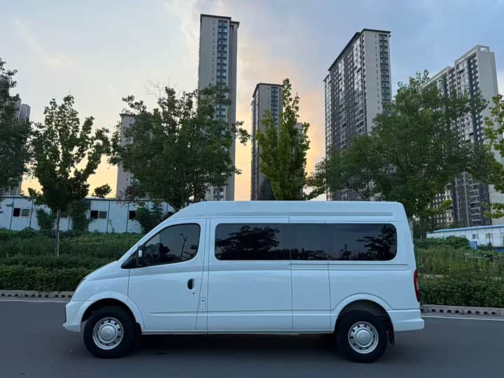 Maxus V80, 2025 — фото 6 из 9