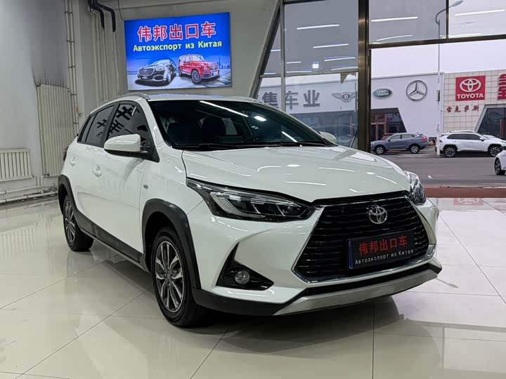 Toyota Yaris L Hatchback, 2022 — фото 3 из 9