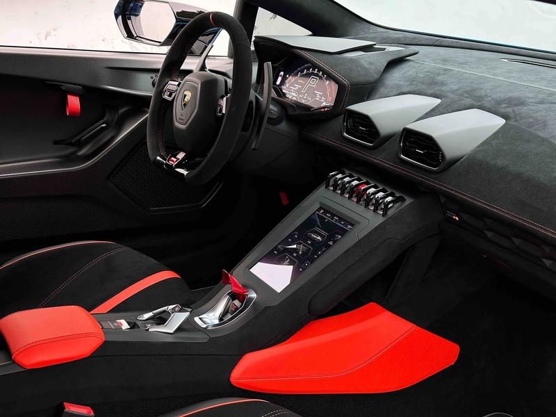 Lamborghini Huracán, 2023 — фото 6 из 9