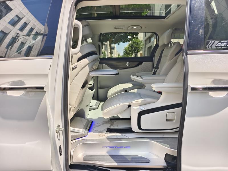 Dongfeng Forthing Xinghai V9, 2024 — фото 12 из 12