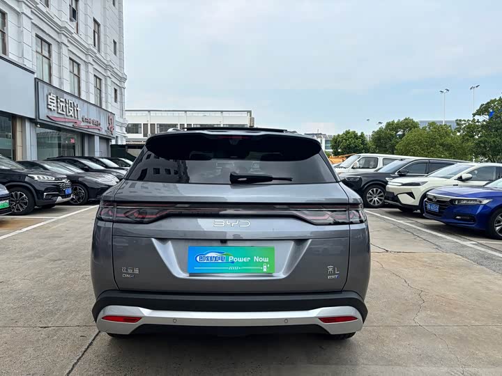 BYD Song L DM-i Hybrid, 2024 — фото 6 из 9