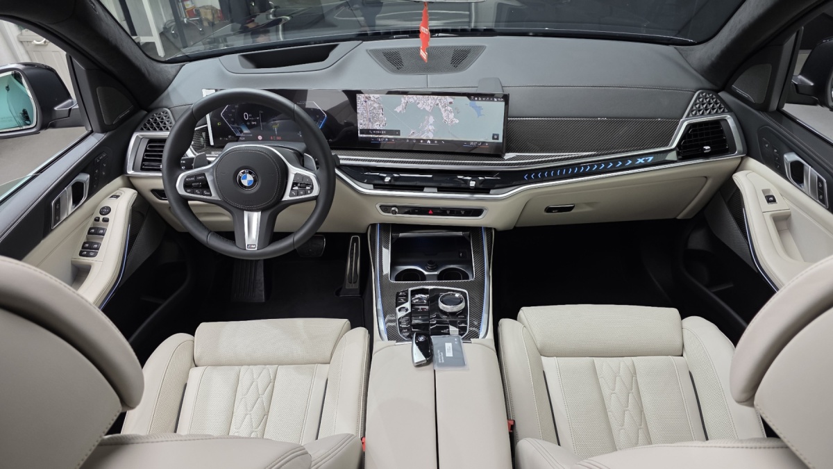 BMW X7, 2025 — фото 6 из 12
