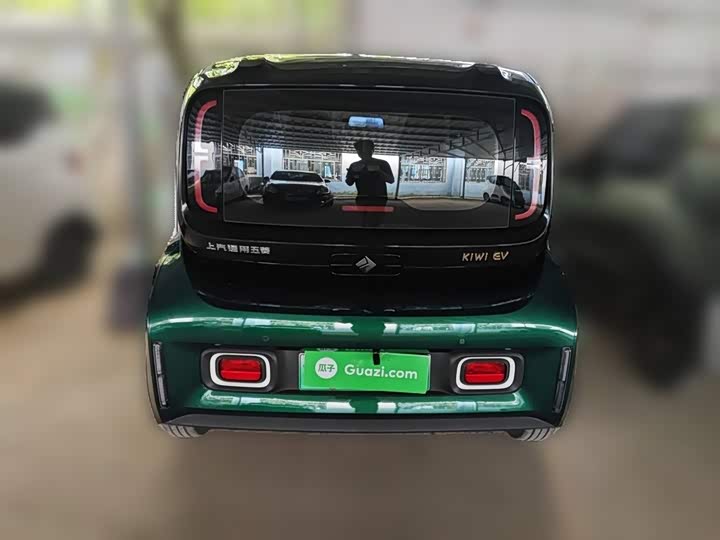 Baojun KiWi EV, 2023 — фото 3 из 9