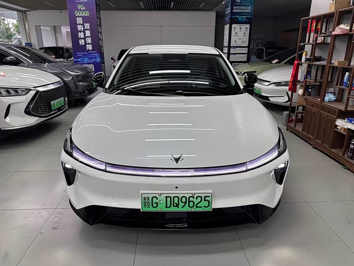 BAIC Arcfox S3, 2026 — фото 2 из 9