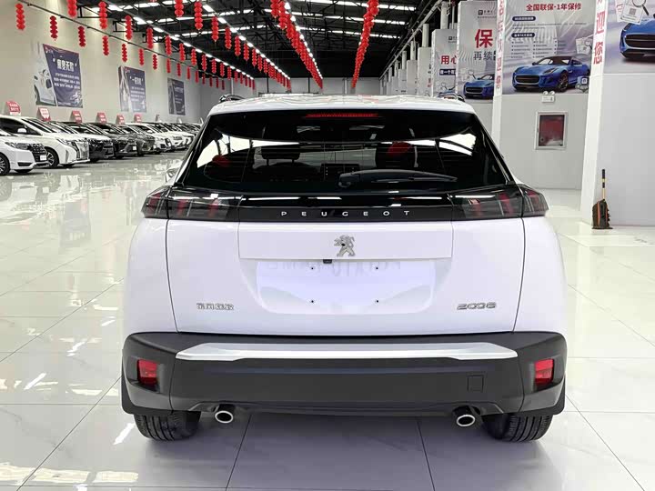 Peugeot 2008, 2022 — фото 5 из 9