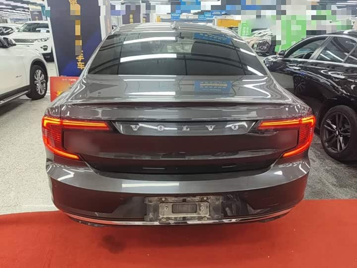 Volvo S90, 2023 — фото 6 из 9
